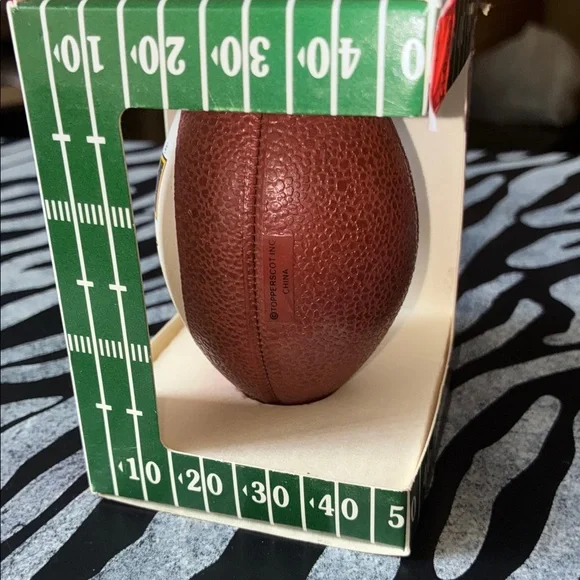 Michigan Football Ornament - Picture 5 of 9